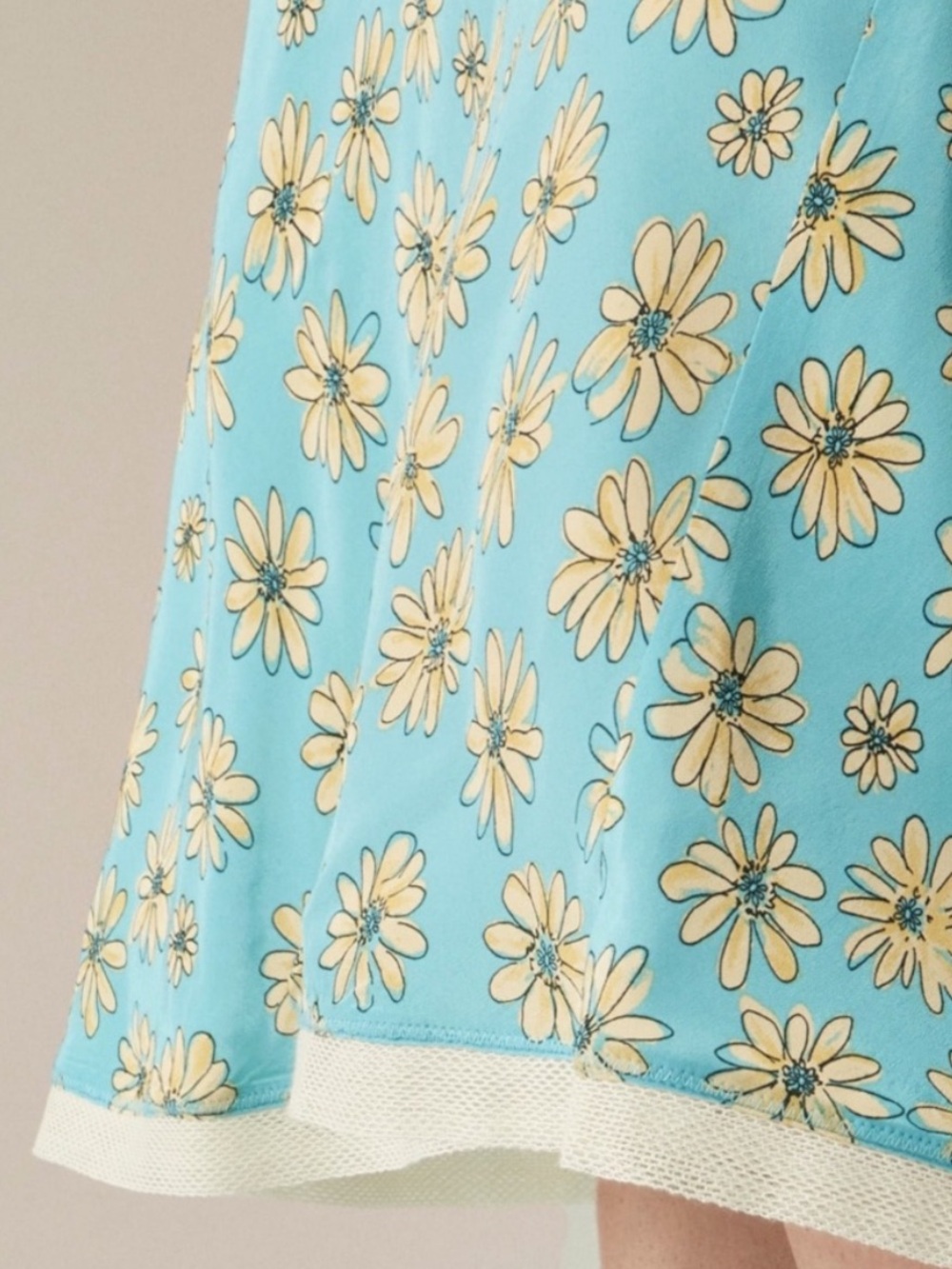 🌼 J. Crew New Gwyneth Retro Daisy Midi Slip Skirt - Picture 3 of 9